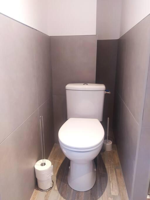 Suite Mansardee Independante, 25Min Lyon-Villefranche Chazay-d'Azergues Exterior photo